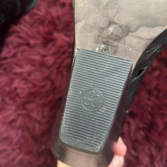 Donald J Pliner Western Cut Out Leather Booties - Picture 5 of 7